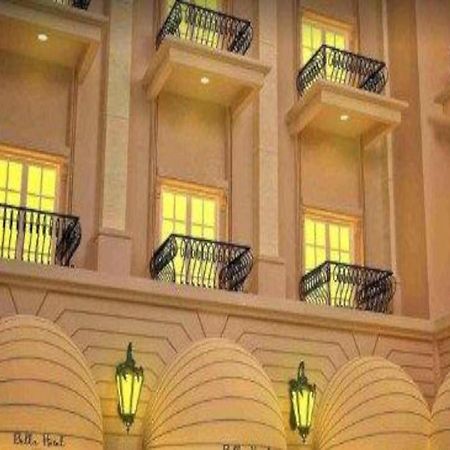 Bella Hotel Surabaya Kültér fotó