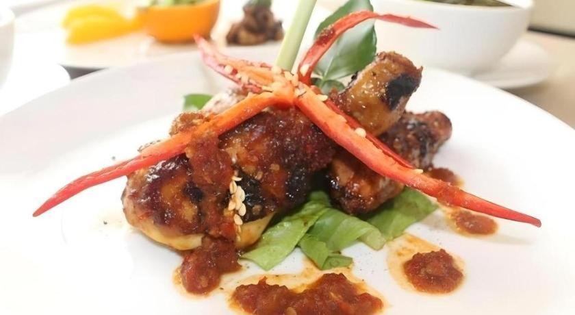 Bella Hotel Surabaya Kültér fotó